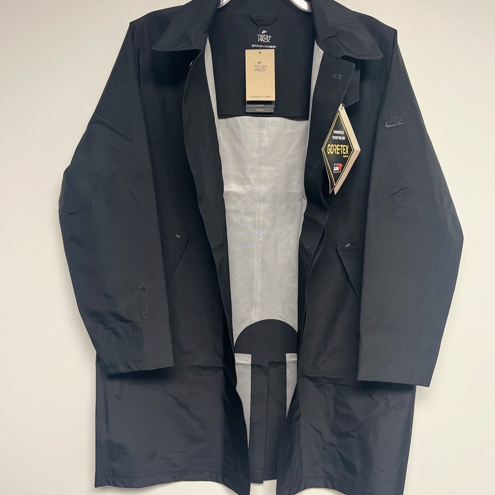 Nike Tech Black Men's storm-fit coat